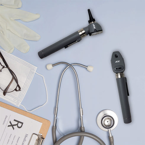 Otoscop ADC Diagnostix 5111NLG, F.O. 2.5V, LED medic